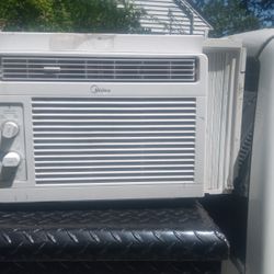Frigidaire Air Conditioner