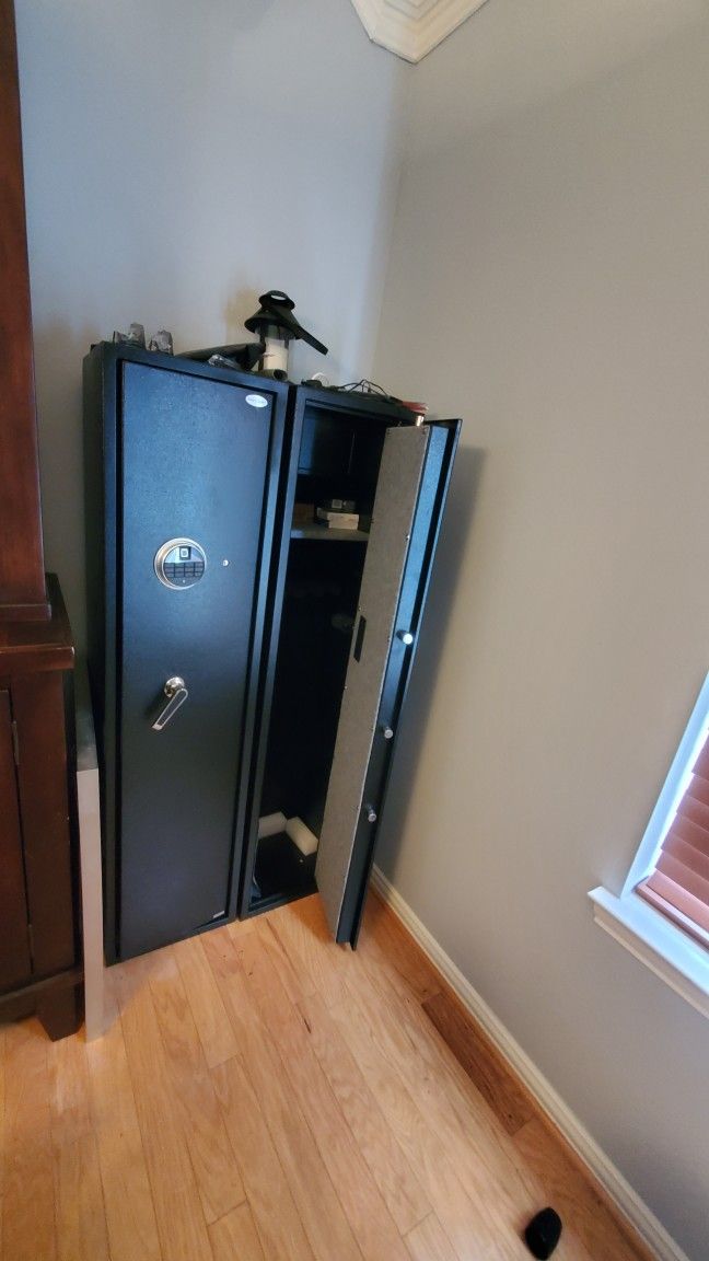 Gun Safe