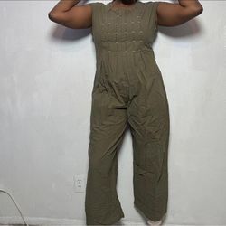Jumpsuit very nice size large