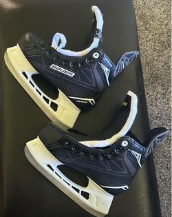 Youth Hockey Skates – Bauer Supreme S140 (Size 2.0 / US 3.0)