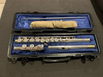 Selmer USA silver plated flute