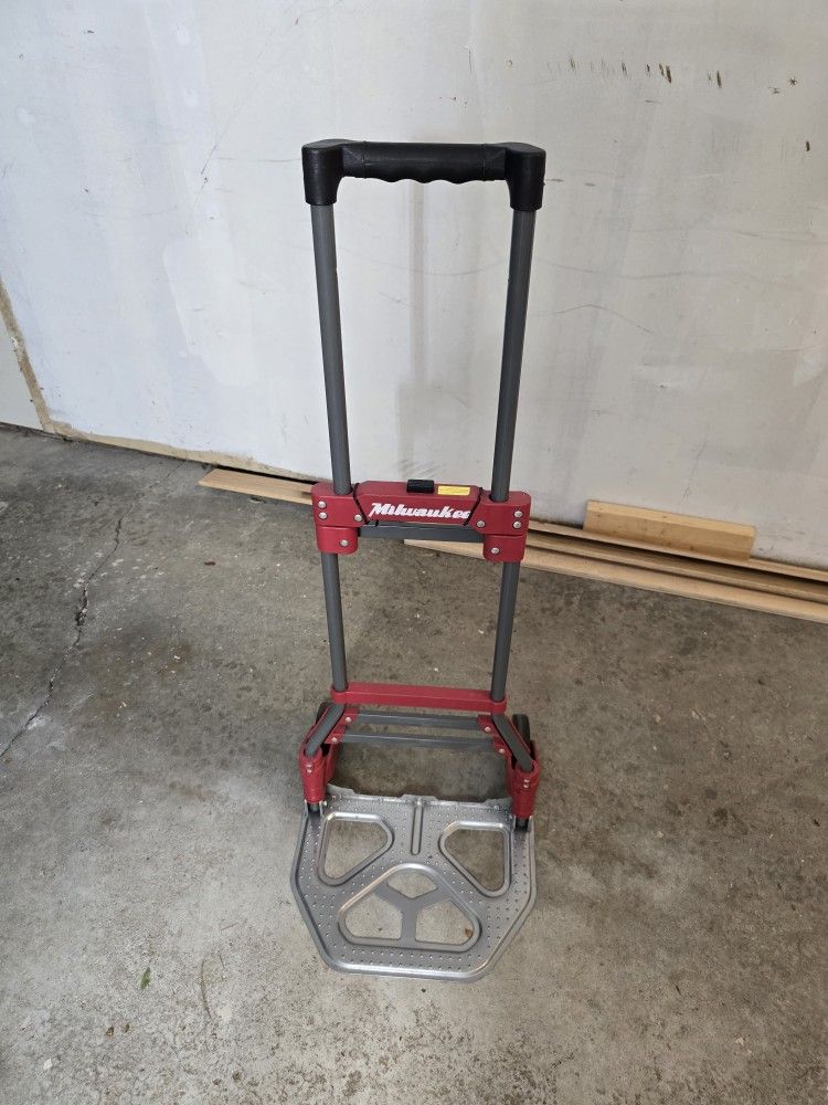 Milwaukee 150 lbs. Capacity Foldup Truck
