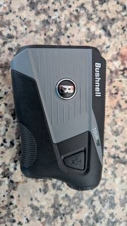 Bushnell tour v5 laser rangefinder great shape