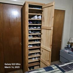 Solid Wood Hand Made Shoe Holder