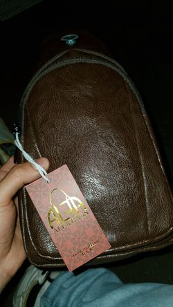 Leather brown side bag