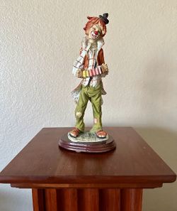 Figurine