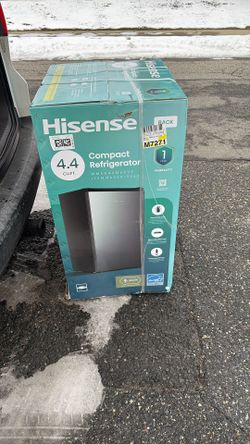 Hisense Compact Fridge 