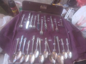Rogers Silverplate Flatware Set with Roll Case