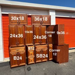 Kitchen Gabinet Used 