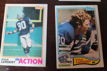 Steve Largent 1976 Tops Cards