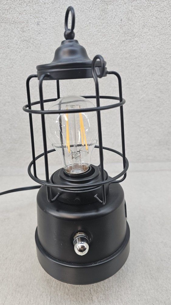 Cute little side table lamp / light with usb and usb-c charging ports