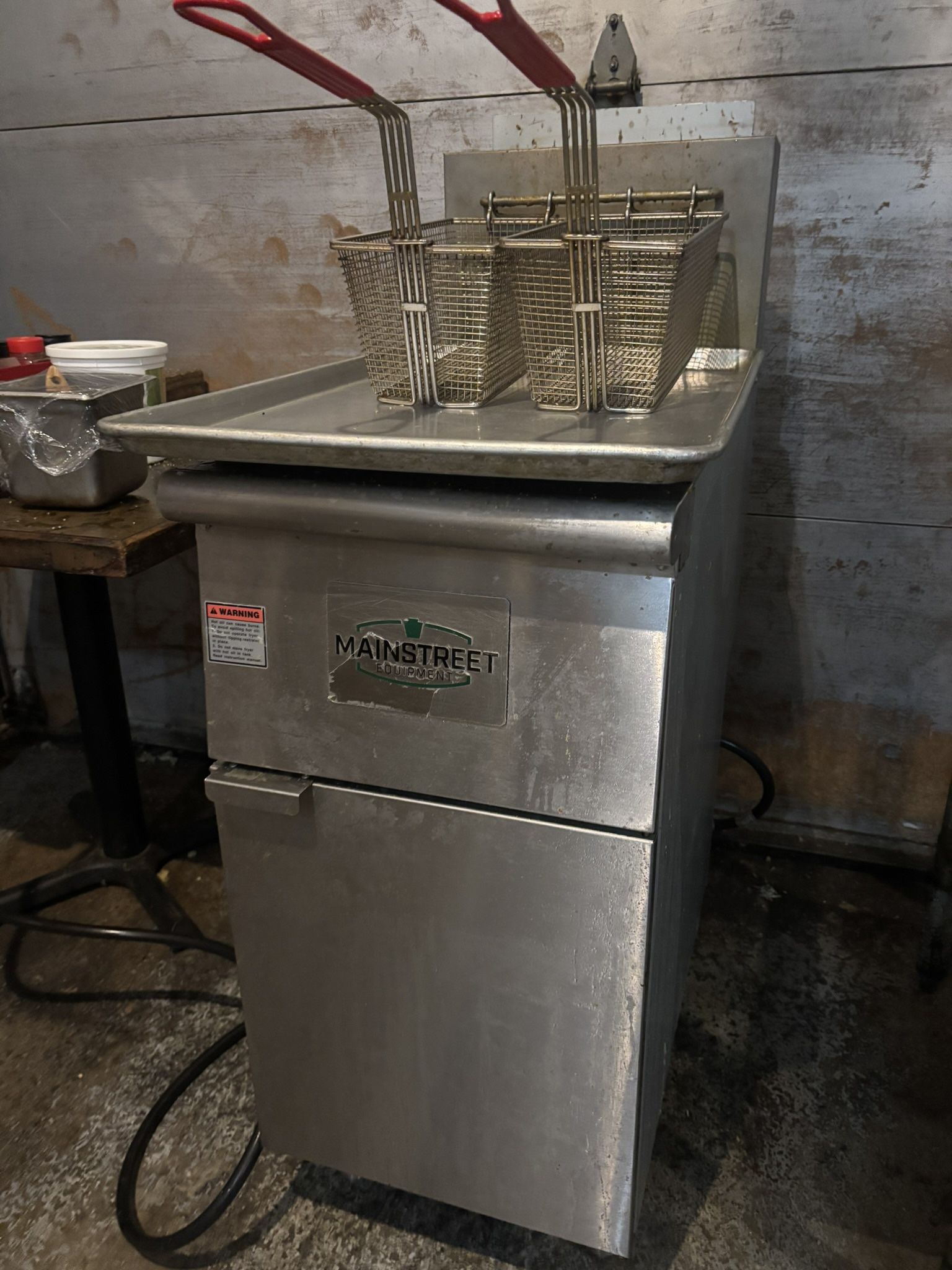 50lb Propane Fryer with High Pressure Hose