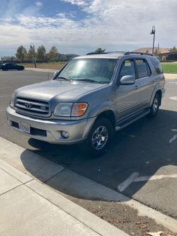 2002 Toyota Sequoia