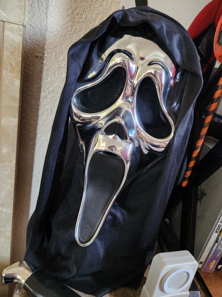 Chrome Ghost Face Mask