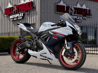 2025 SUZUKI GSX-R750M5