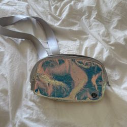 Lululemon Cross Body Bag