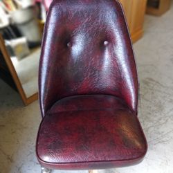 beautiful red leather office chair