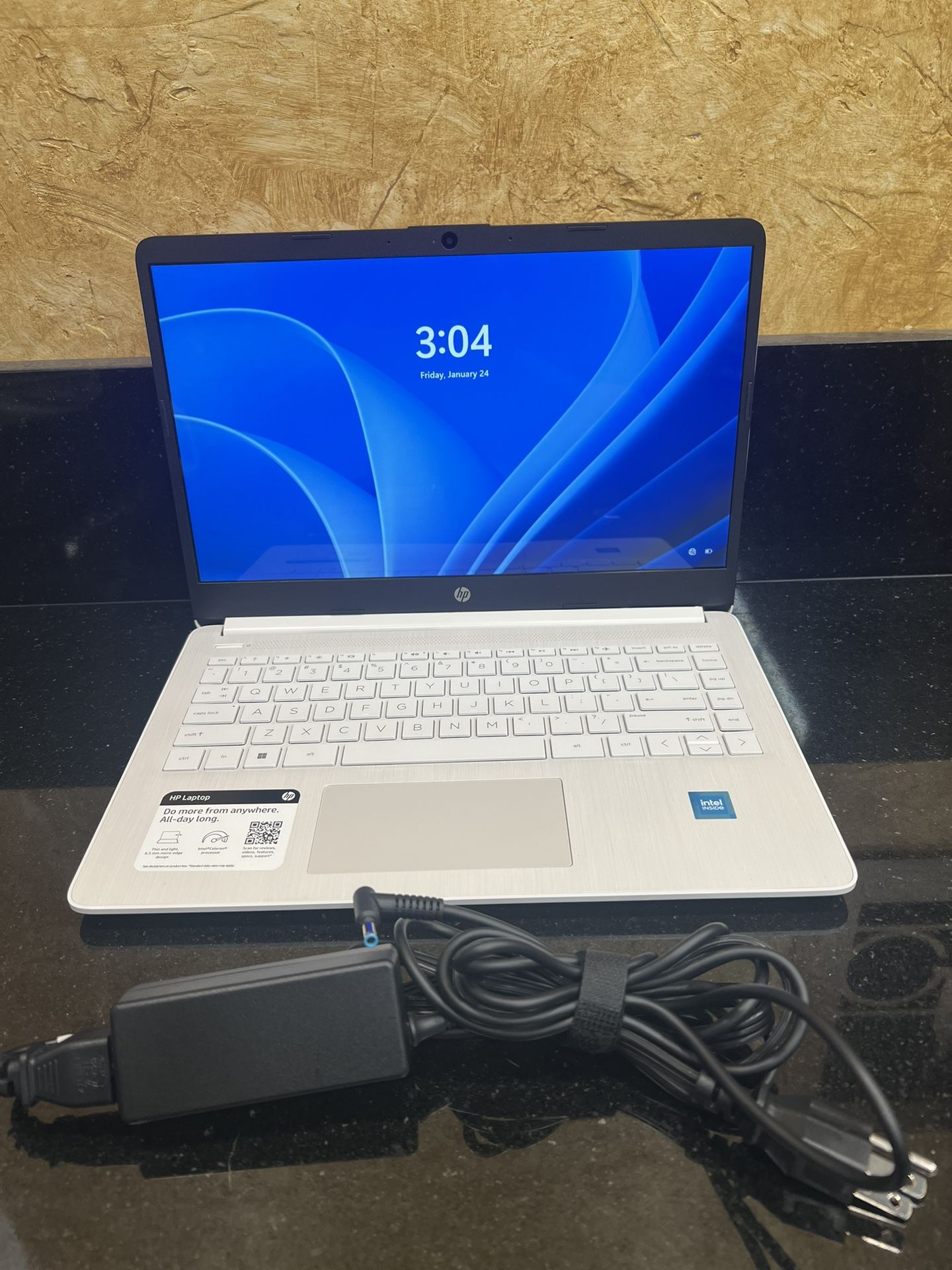 HP Laptop 14-dq0052dx 14" Intel Celeron N4120 8GB DDR4 64GB eMMC Windows 11 Like New!!,hp,hp Laptop,windows 11 Laptop,
