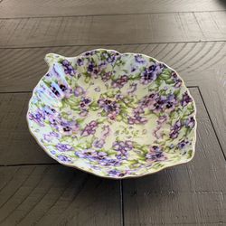 Vintage Royal Danube Purple Violet Candy Dish Cottage Core Leaf Shape Chintz Flowers Floral