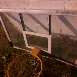 Basketball Back Board And Rim 