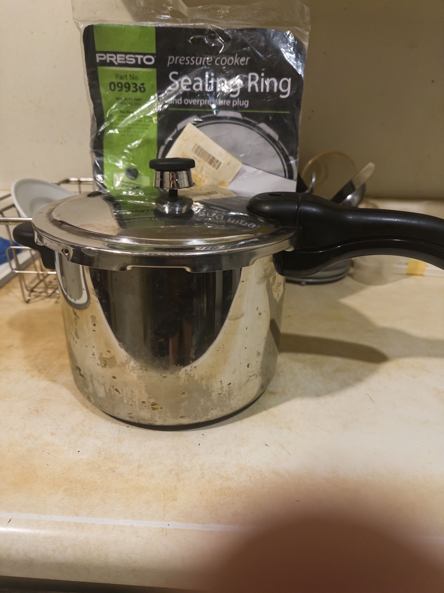 6 Quart Pressure Cooker