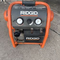 Ridgid Air Compressor 5gal