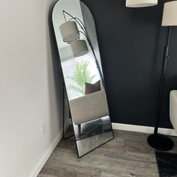 Full Length Mirror With Stand