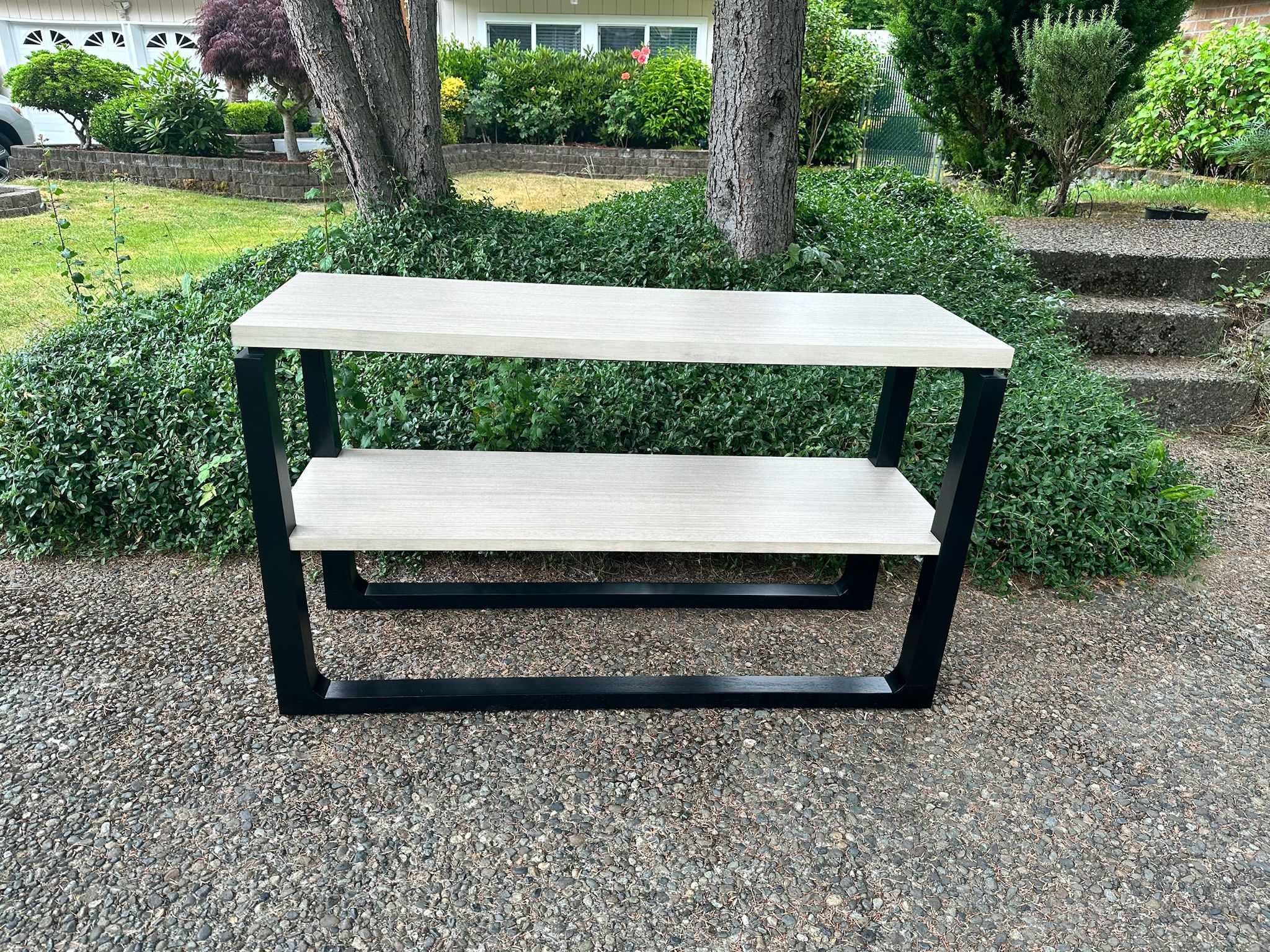 Modern style entryway table 