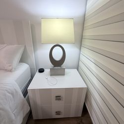 Beautiful White bedroom Set