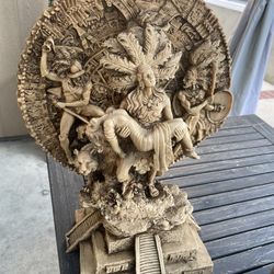 Estatua Azteca Calendario