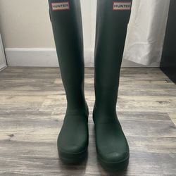 Hunter rain boots 