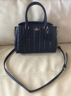 COACH MINI SAGE CARRYALL WITH QUILTING BLACK/LIGHT GOLD
