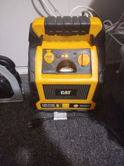 Cat emergency jumbo start battery