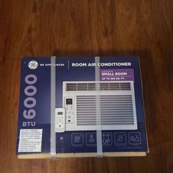 GE Appliances Room Air Conditioner / Window Air Conditioner / Room AC / Window AC