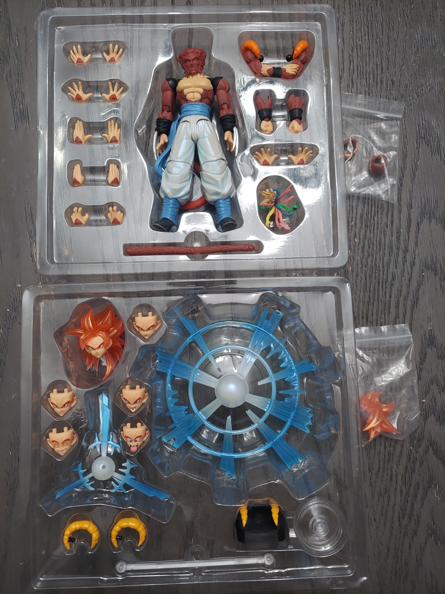 Kamione Super Saiyan 4 Gogeta - Kitbash