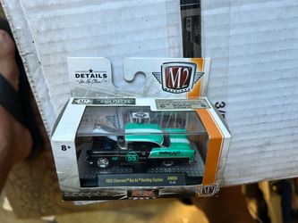 M2 MACHINES AUTO MODS 1955 Chevrolet Bel Air Hardtop Custom 1:64 Car