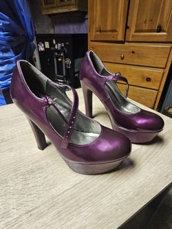 Guess Heels