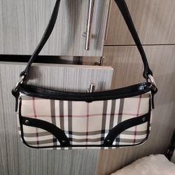 🔥 Authentic Burberry Nova Check & Leather Shoulder Bag - Made in Italy 🔥