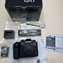 Panasonic LUMIX GH7 Micro 4/3 Mirrorless camera 