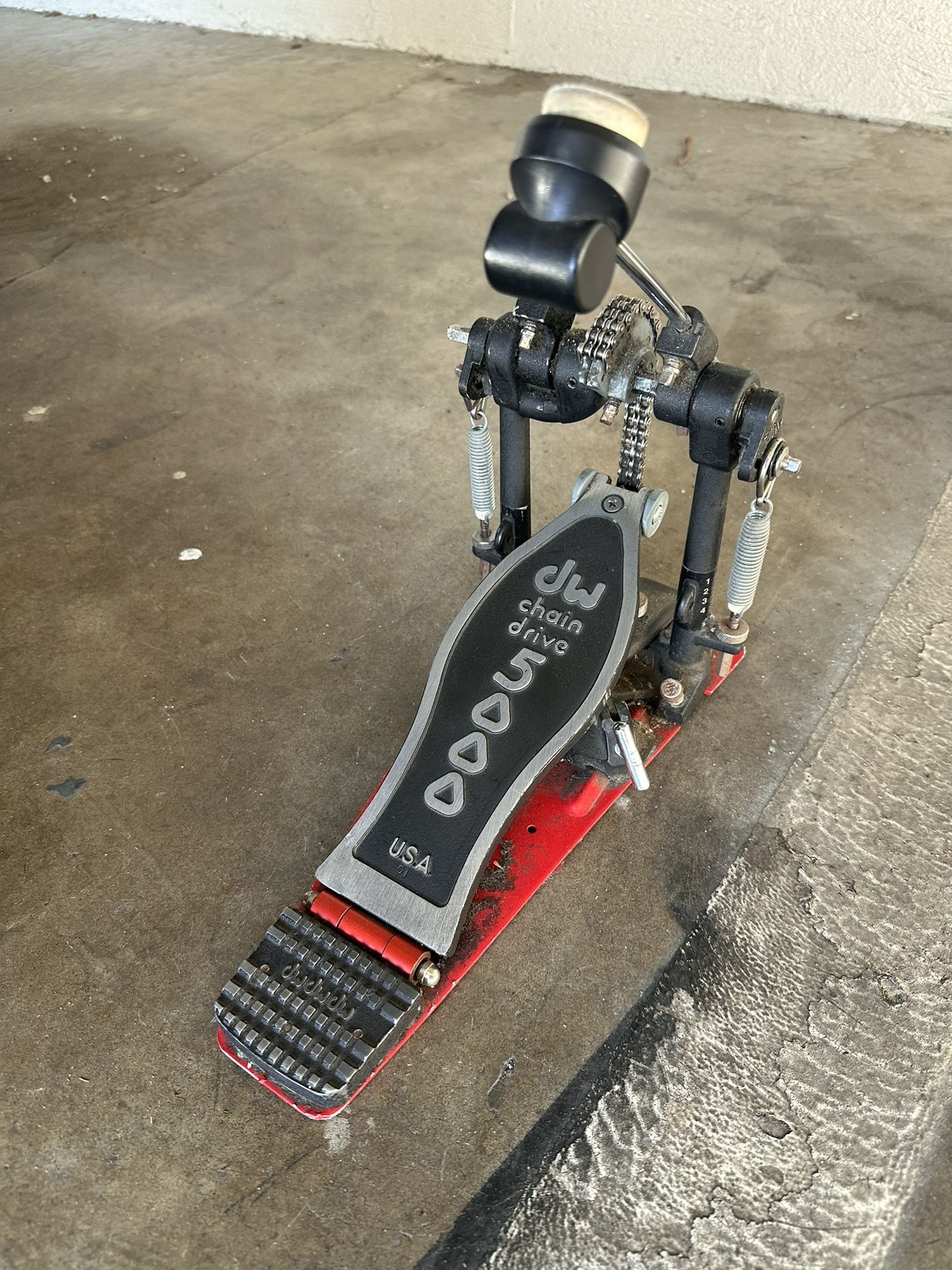 DW5000 Bass Drum pedal