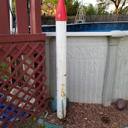 6 foot metal rocket