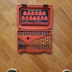 ABN 35-piece Screw Extractor Set w/ Left Handed Cobalt Bits