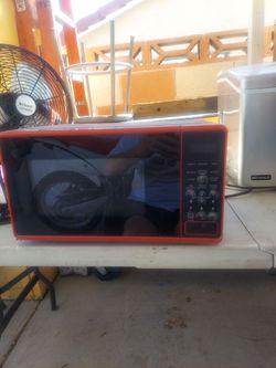 Red Countertop Microwave with Keypad