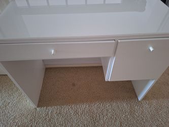 White Kids' Writing Desk