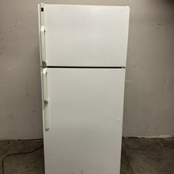 Hotpoint Refrigerator 
