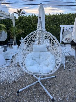 Outdoor Patio Egg Chair with Cushion and Stand