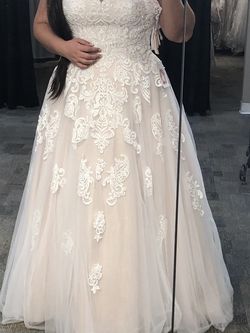 Essense of Australia wedding Dress