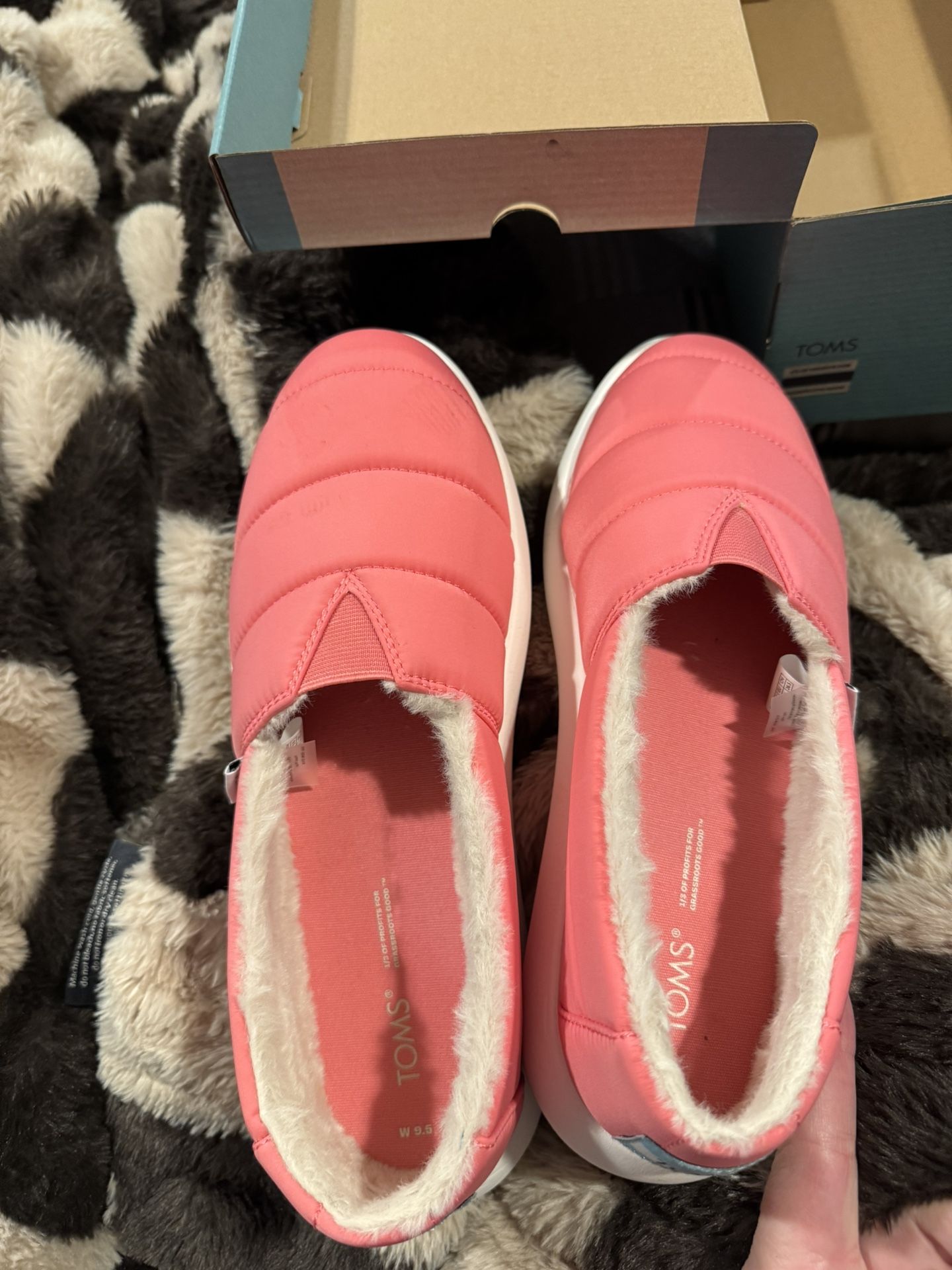 2 Pairs Women’s Tom’s Slip On Faux Fur