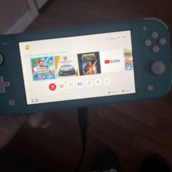 Nintendo Switch Lite W 1 Game