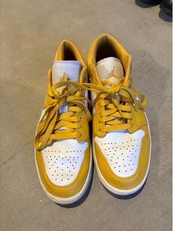 Nike Air Jordan 1 Low – Yellow Ochre | Size 9.5 | Used